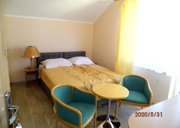 Goscinne Natalia Alloggio in famiglia *